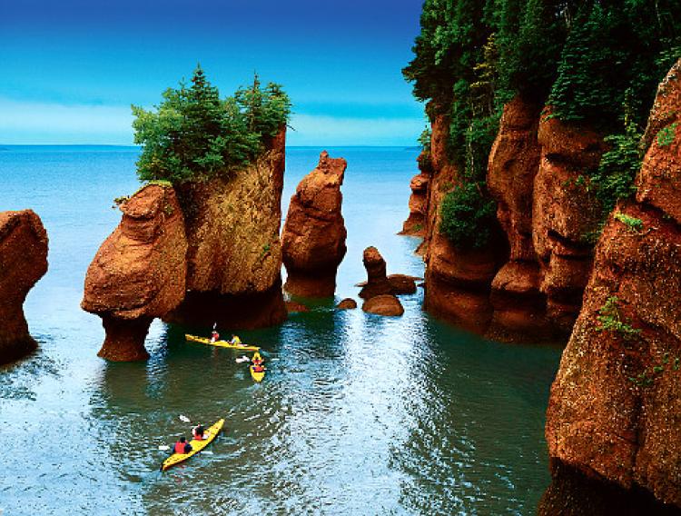 tourist attractions in central canada